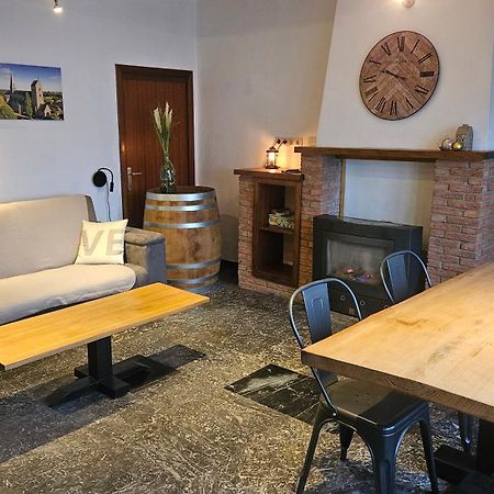 Gite Citadin De L'Entreville Lobbes Esterno foto